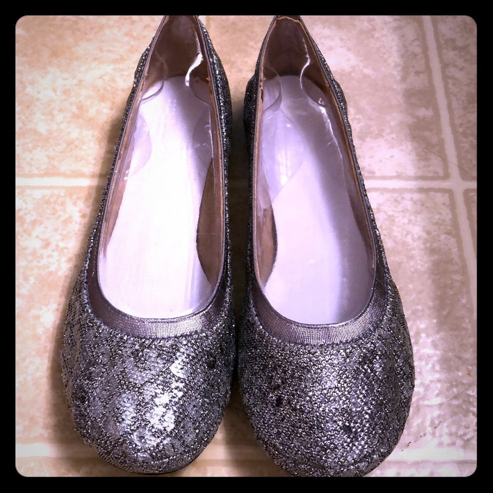 Bandolino B*Flexible Flats